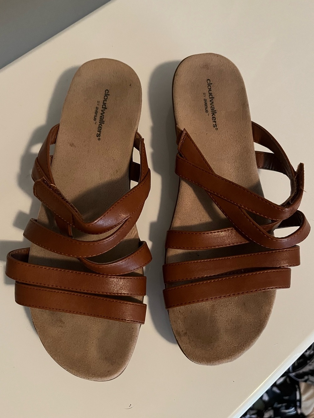 Cloudwalkers Women's Brown Strappy Slide Sandals